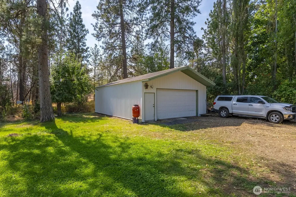 1228 E Lake Street Medical Lake WA 99022