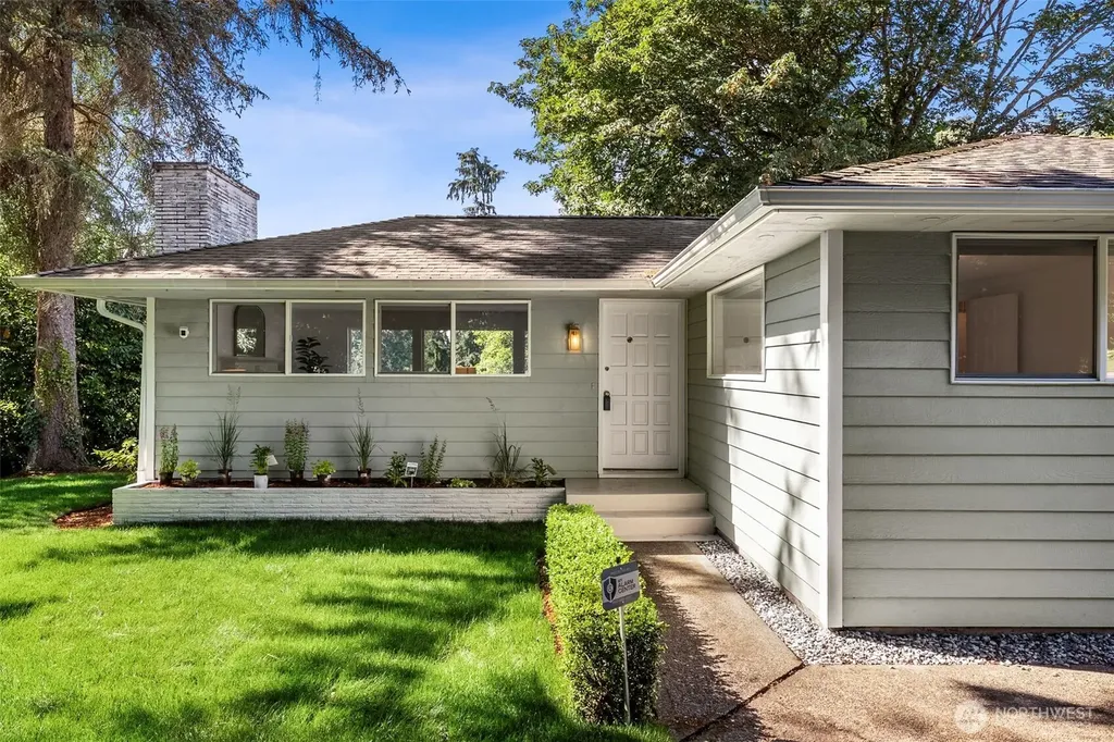 16461 Marine View Drive SW Burien WA 98166