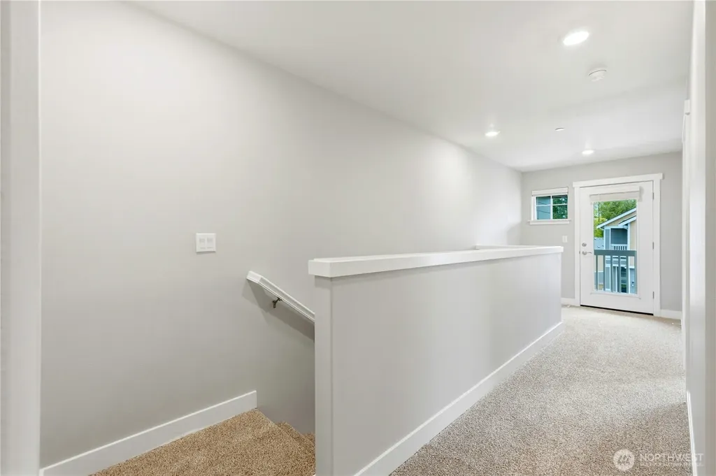 8405 Gilman Way Arlington WA 98223