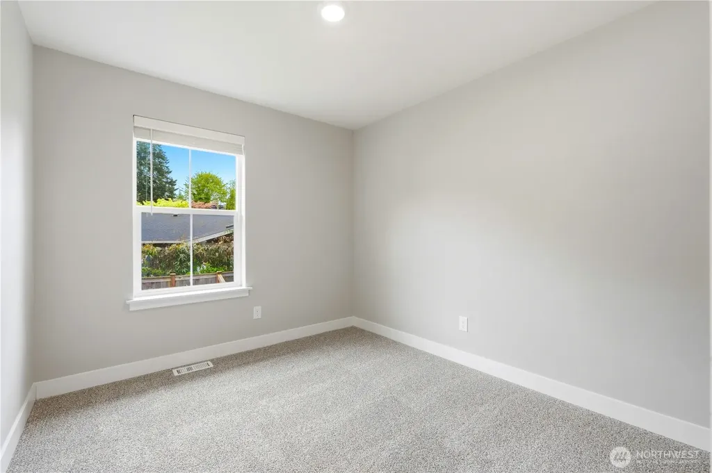 8405 Gilman Way Arlington WA 98223