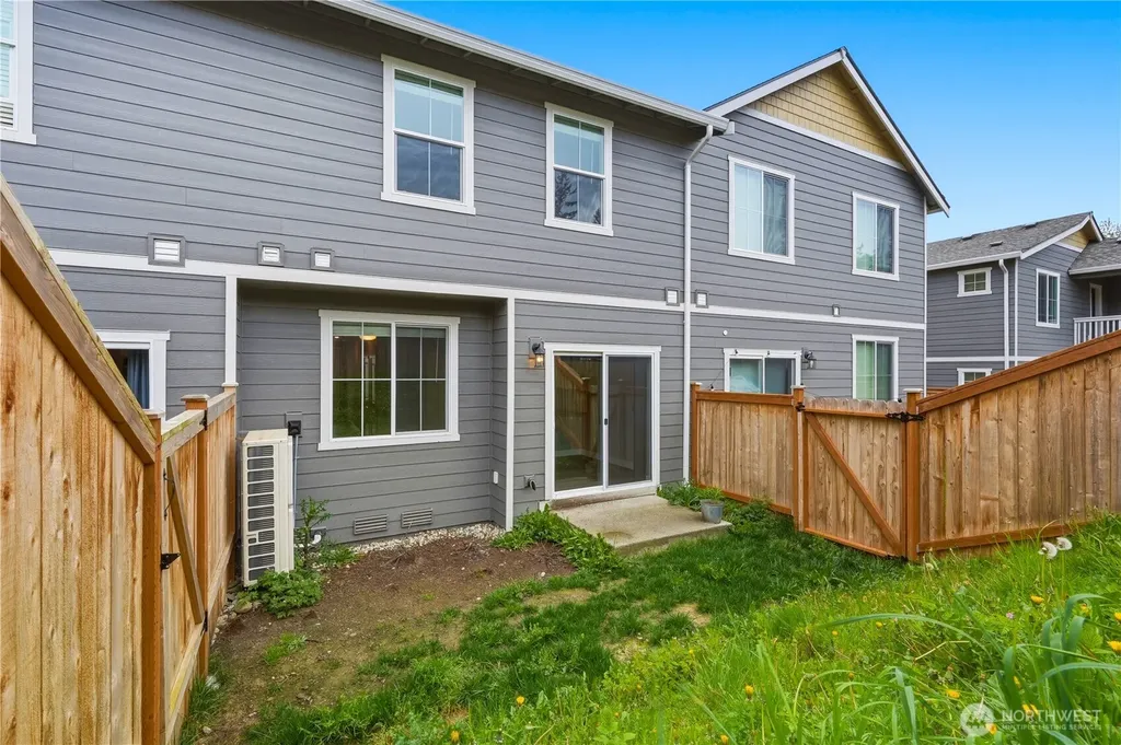 8405 Gilman Way Arlington WA 98223