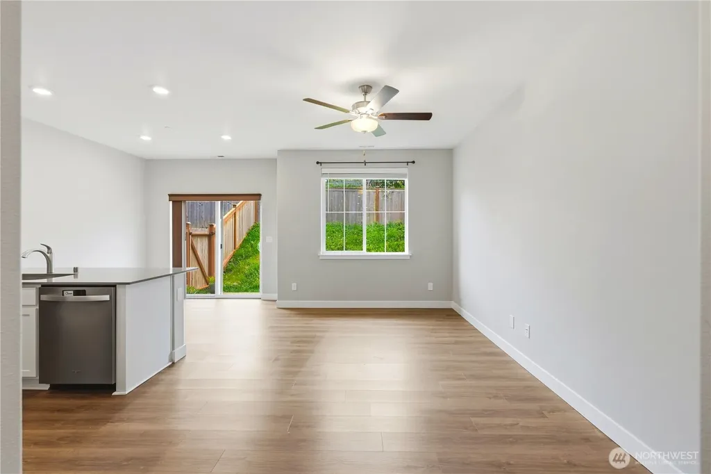 8405 Gilman Way Arlington WA 98223