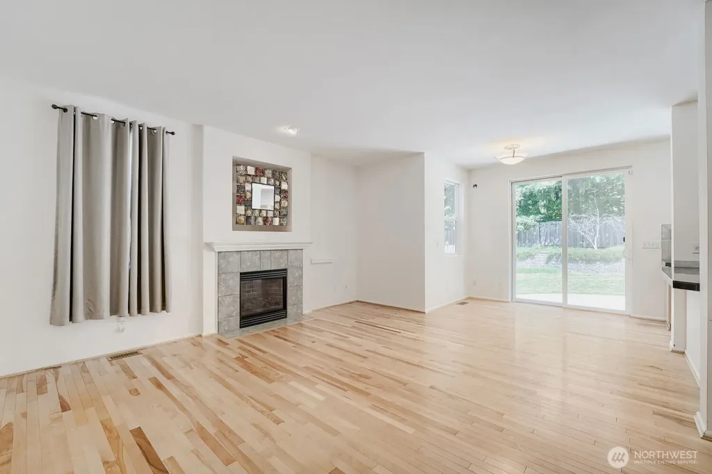 27426 Maple Ridge Way SE Maple Valley WA 98038