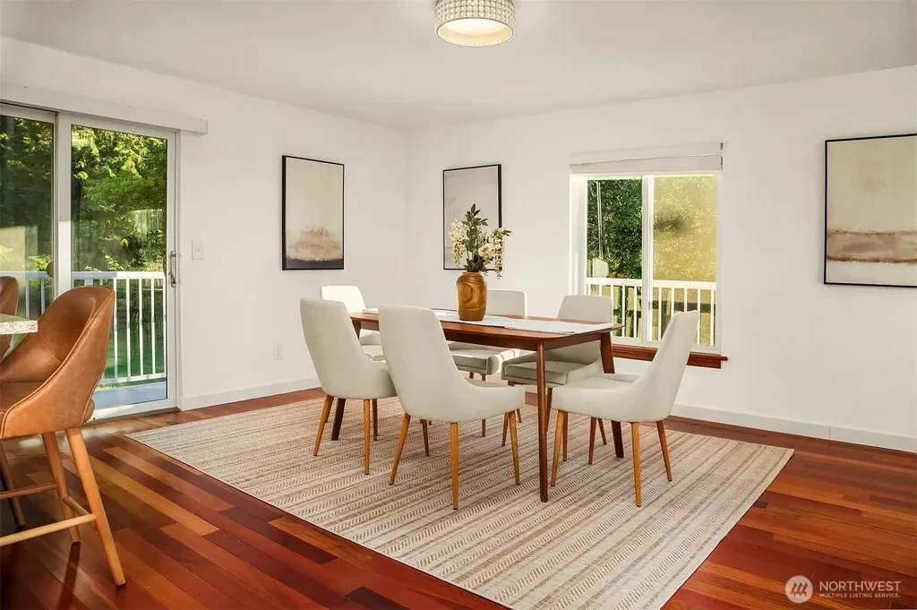 8308 Frederick Place Edmonds WA 98026