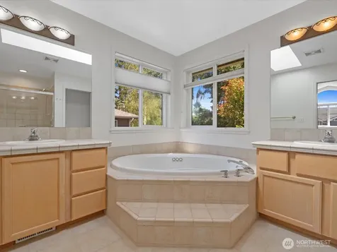 7850 123rd Avenue NE Kirkland WA 98033