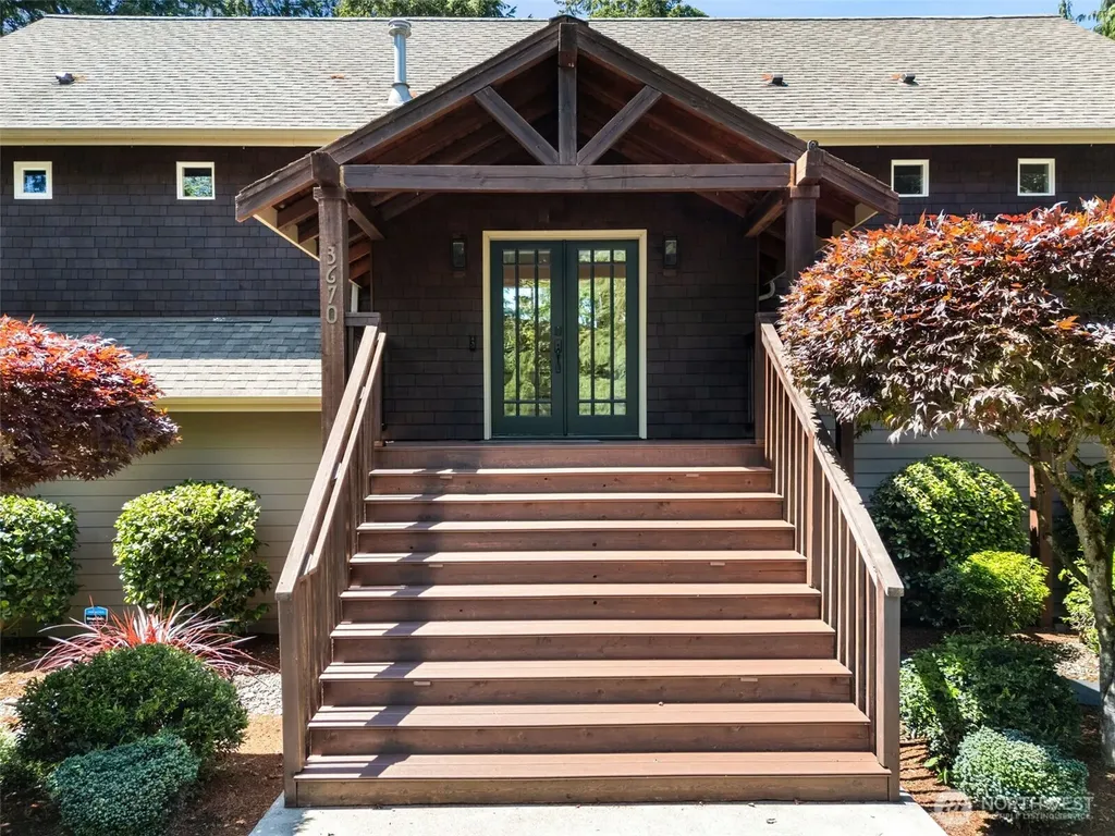3670 Sulphur Springs Lane Bremerton WA 98310