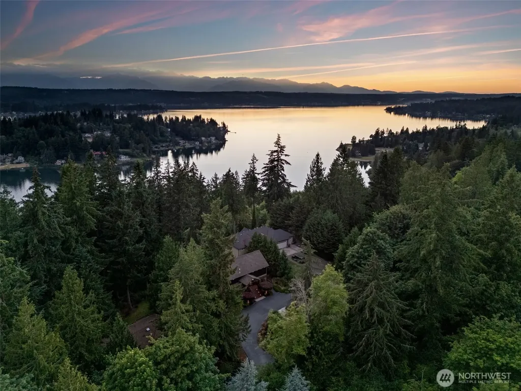 3670 Sulphur Springs Lane Bremerton WA 98310