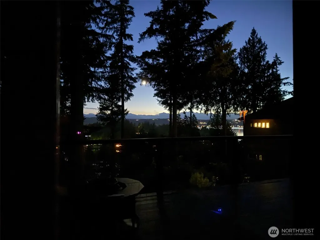 3670 Sulphur Springs Lane Bremerton WA 98310