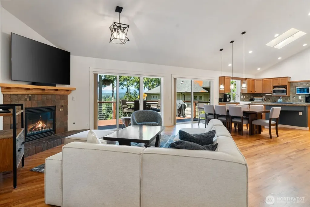 3670 Sulphur Springs Lane Bremerton WA 98310