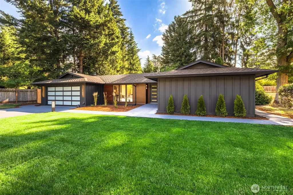 612 130th Avenue NE Bellevue WA 98005