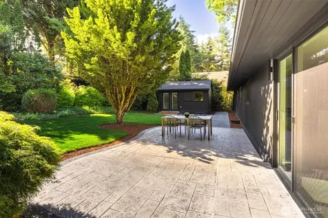612 130th Avenue NE Bellevue WA 98005