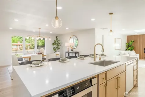 612 130th Avenue NE Bellevue WA 98005