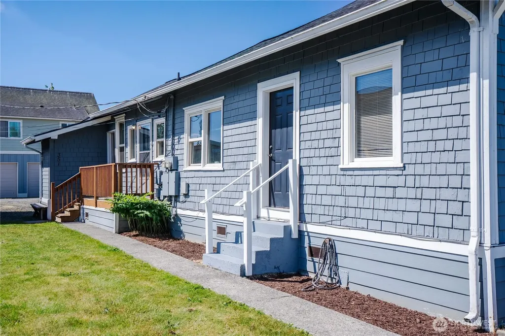 349 H Street Blaine WA 98230