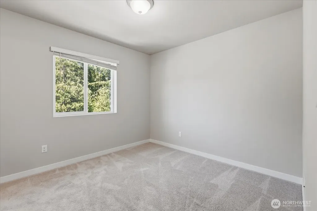 19324 35th Dr SE Bothell WA 98012