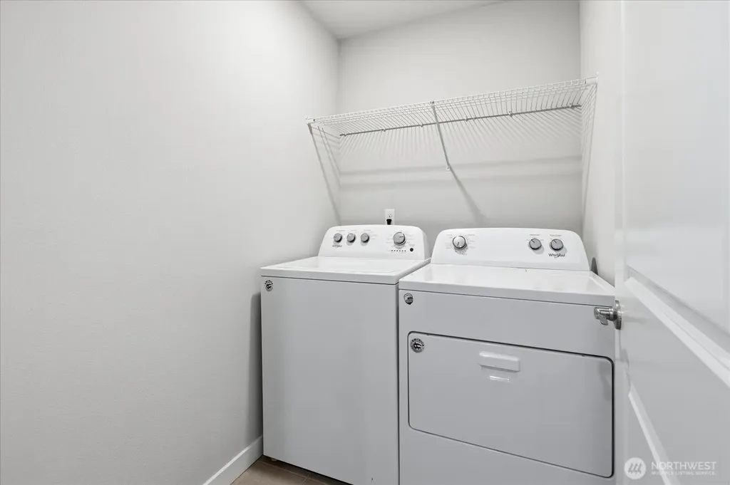 19324 35th Dr SE Bothell WA 98012