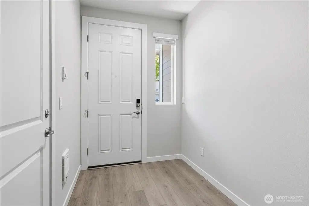 19324 35th Dr SE Bothell WA 98012