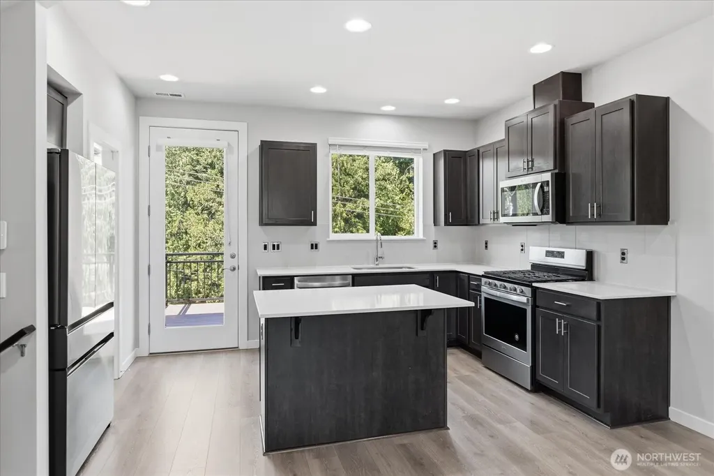 19324 35th Dr SE Bothell WA 98012