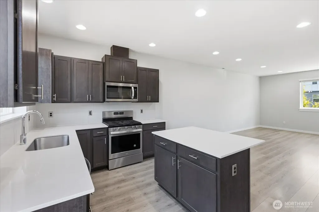19324 35th Dr SE Bothell WA 98012