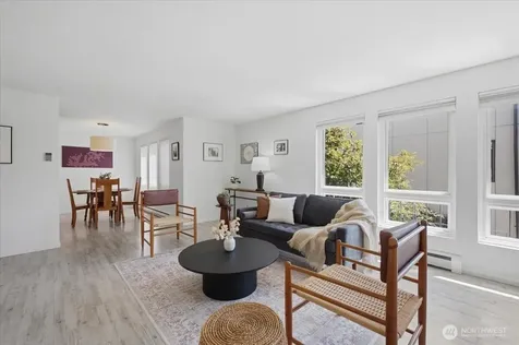 914 6th Avenue N Seattle WA 98109