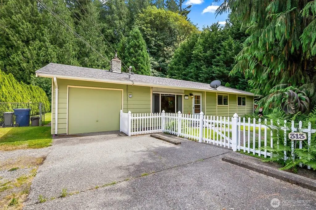 313 147th Avenue SE Snohomish WA 98290