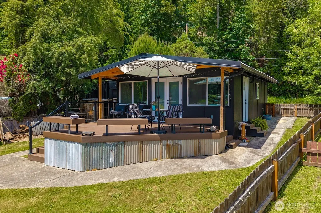 38717 Orville Road E Eatonville WA 98328