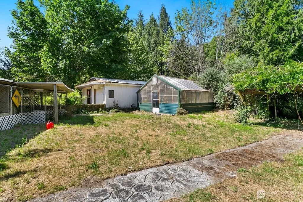 520 140th Avenue SW Tenino WA 98589