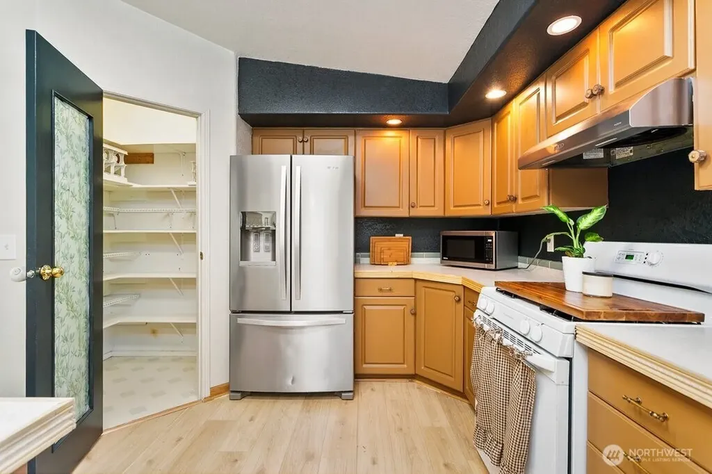 520 140th Avenue SW Tenino WA 98589