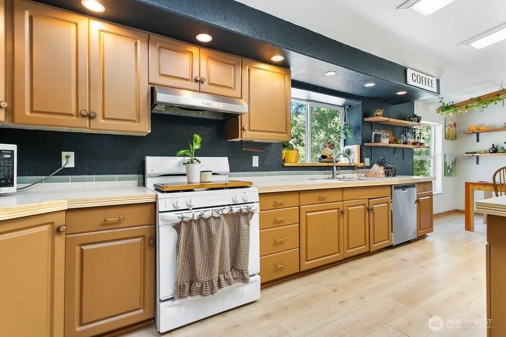520 140th Avenue SW Tenino WA 98589