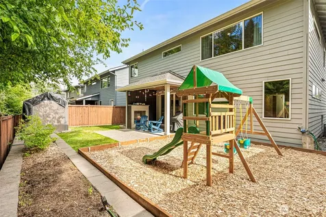 5711 145th Street Ct E Puyallup WA 98375
