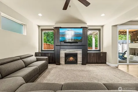 5711 145th Street Ct E Puyallup WA 98375