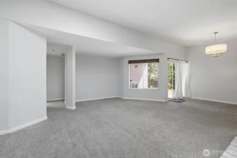 26218 190th Place SE Covington WA 98042