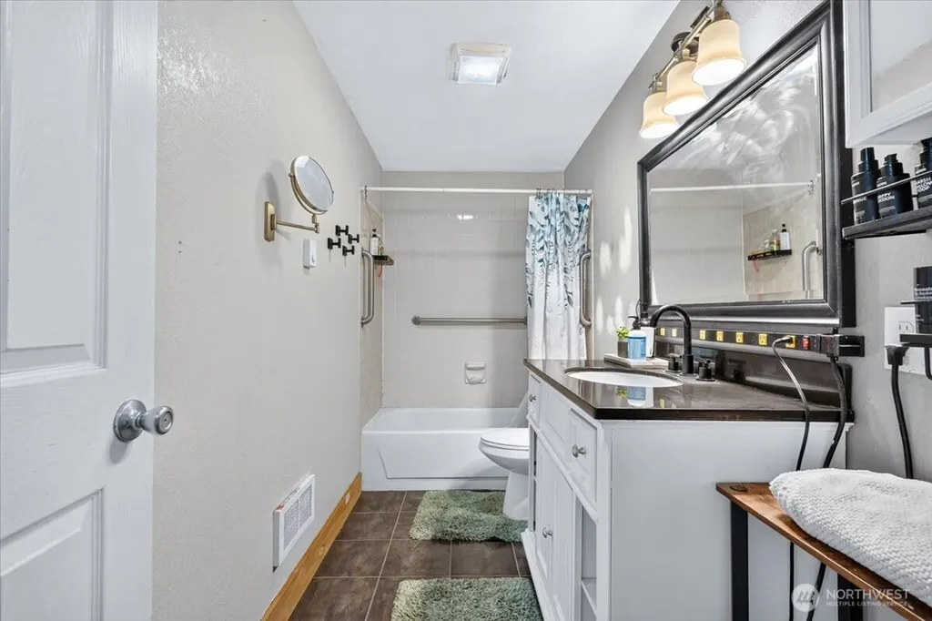 206 Maxwell Street Davenport WA 99122