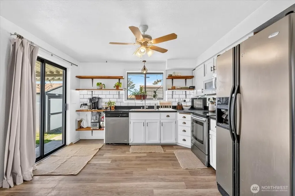 206 Maxwell Street Davenport WA 99122