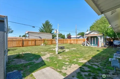 206 Maxwell Street Davenport WA 99122