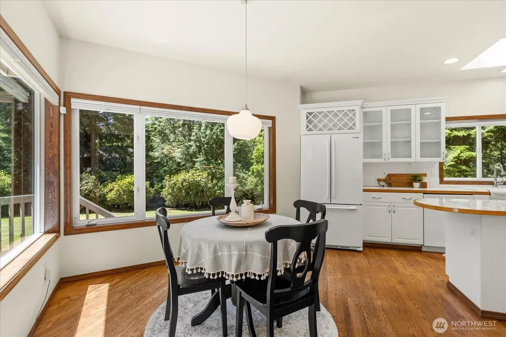 23915 NE 80th Street Redmond WA 98053