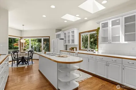 23915 NE 80th Street Redmond WA 98053