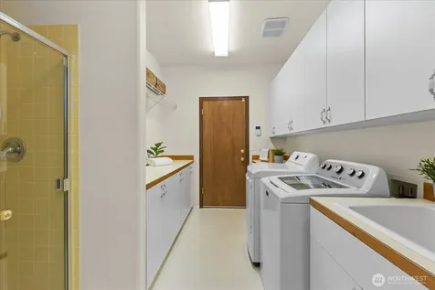 23915 NE 80th Street Redmond WA 98053