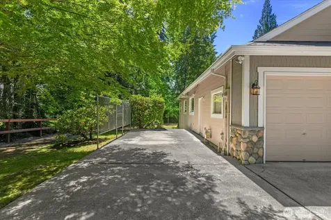 23915 NE 80th Street Redmond WA 98053