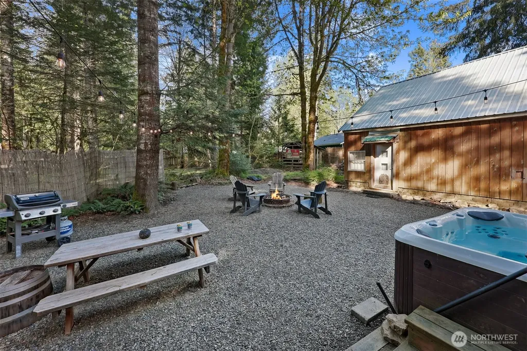 101 Chipmunk Place Packwood WA 98361