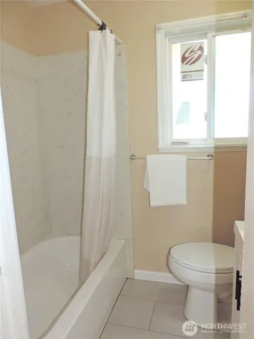 10233 10th Avenue SW Seattle WA 98146