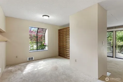 22703 Lakeview Drive Mountlake Terrace WA 98043