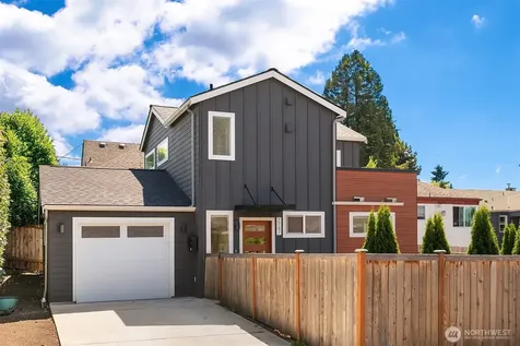 7747 2nd Avenue NE Seattle WA 98115