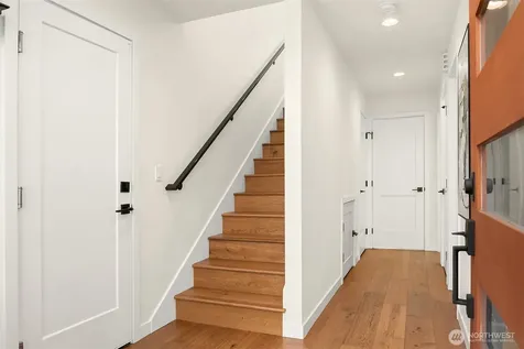 7747 2nd Avenue NE Seattle WA 98115