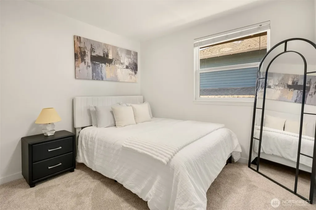 11916 SE 228th Place Kent WA 98031