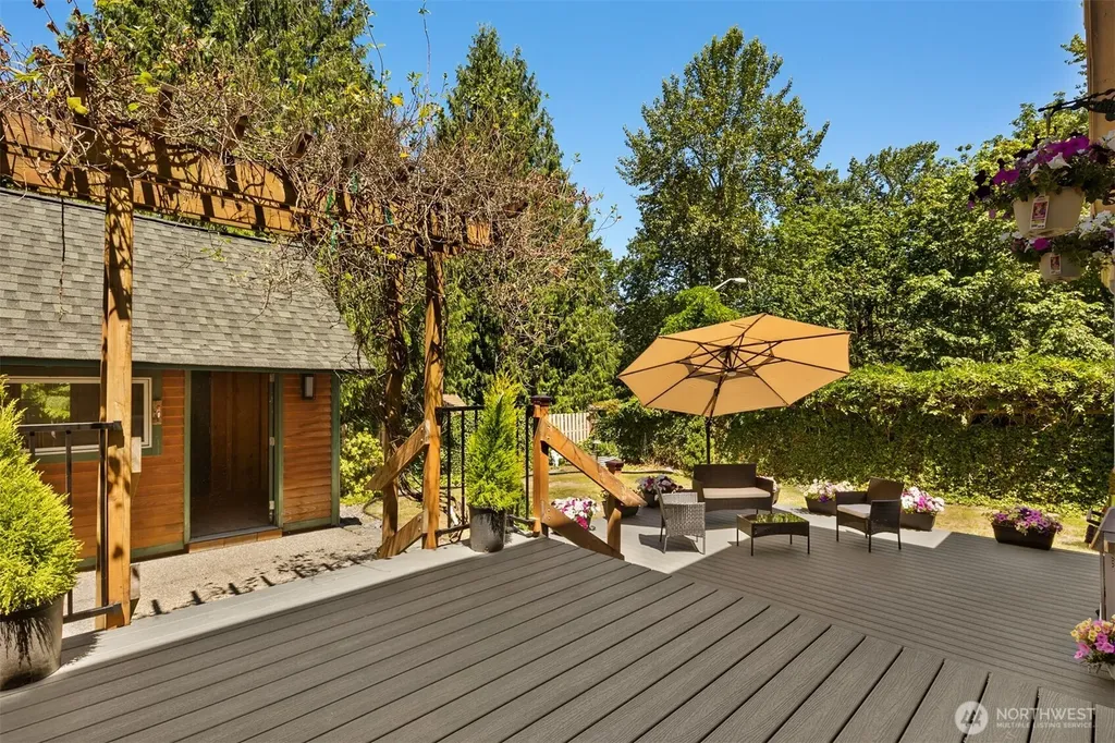 11916 SE 228th Place Kent WA 98031