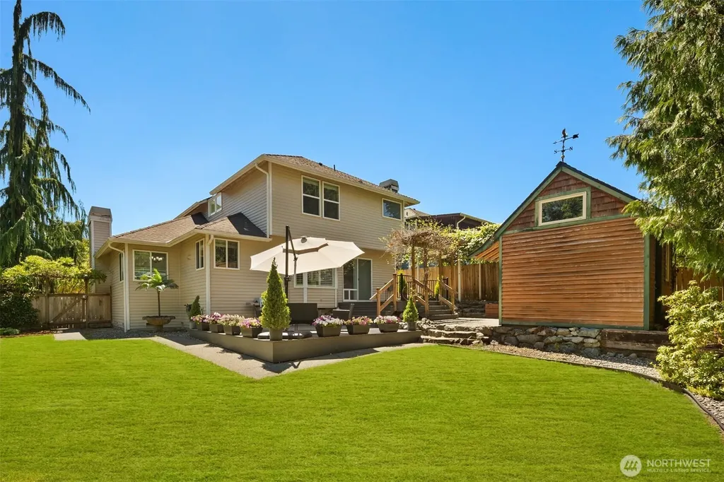 11916 SE 228th Place Kent WA 98031