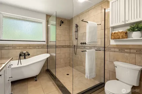 11916 SE 228th Place Kent WA 98031