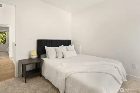 11916 SE 228th Place Kent WA 98031