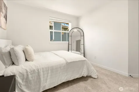 11916 SE 228th Place Kent WA 98031