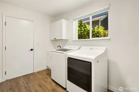 11916 SE 228th Place Kent WA 98031